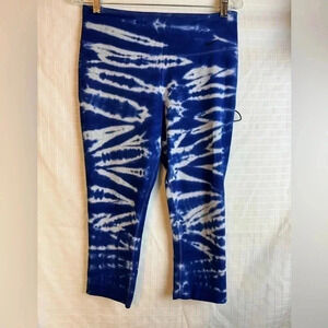Nike Dri Fit Capri Tie Dye Printed Crop Leggings Women’s Medium Capri